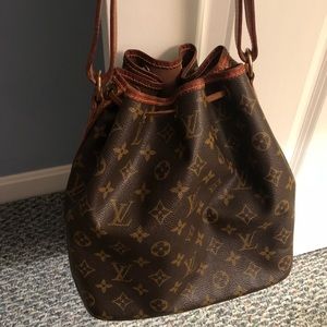 Authentic Louis Vuitton Handbag Vintage